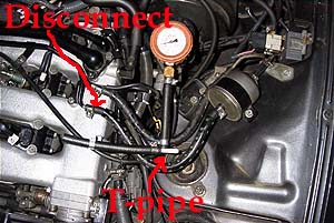 Connecting the fuel pressure gauge